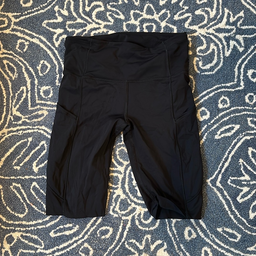 Lululemon bike shorts